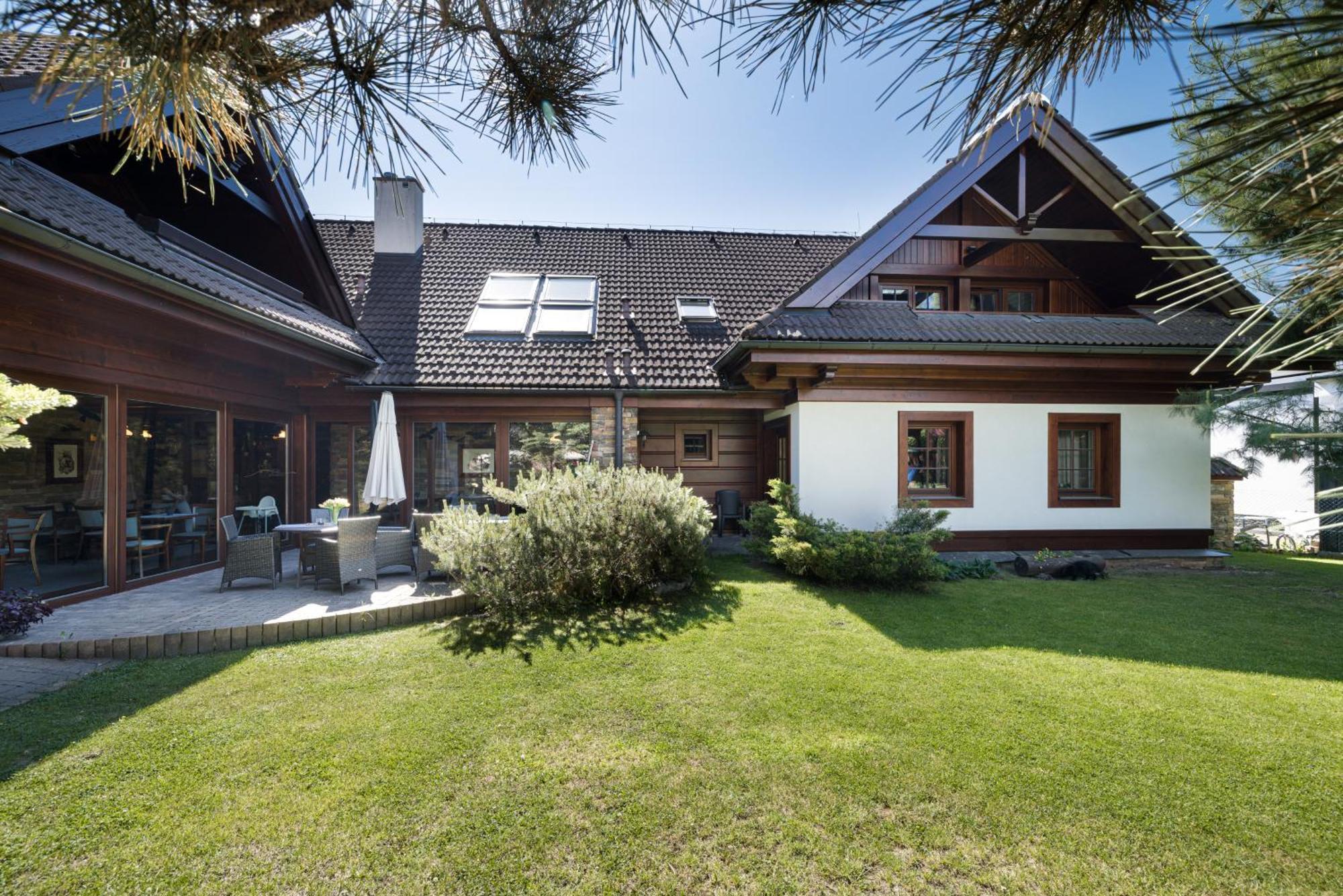 Vila Grand Vysoke Tatry Bagian luar foto