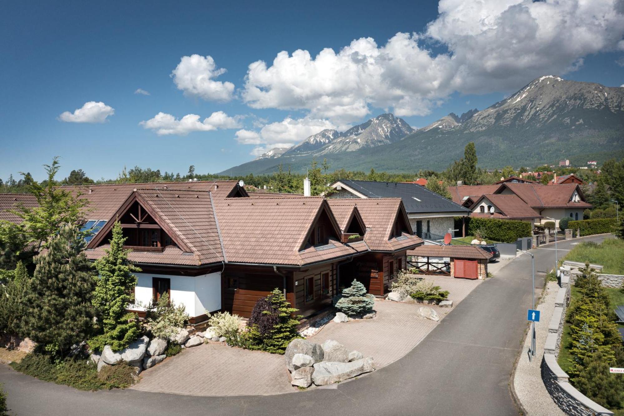 Vila Grand Vysoke Tatry Bagian luar foto